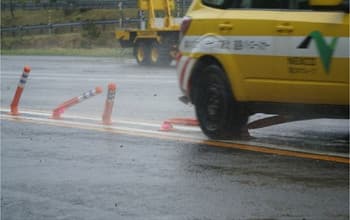 普通車 衝突試験 時速80km
